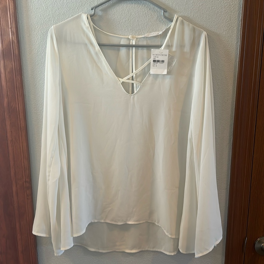 NWT! Lush Women’s Bell Sleeve Cross Neck Long Sleeve Blouse - Size S